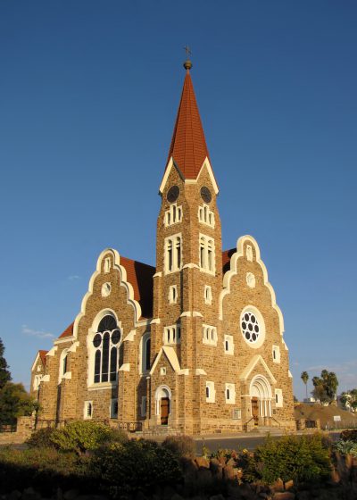Namibia Kleingruppenreise - Namibia Abenteuerreise - Christuskirche - Windhoek Sehenwürdigkeit - Namibia