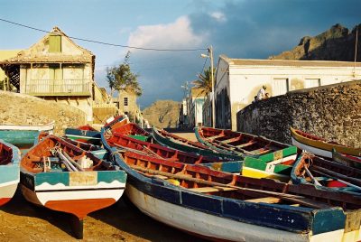Kap Verde Wandern und Baden - Kapverden Wanderreise Kap Verde - Fischerboote Ponta do Sol- Santo Antao - Kapverden