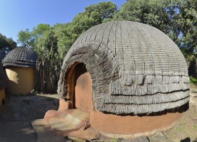 Grashütte - Museumsdorf Shakaland - Suedafrika