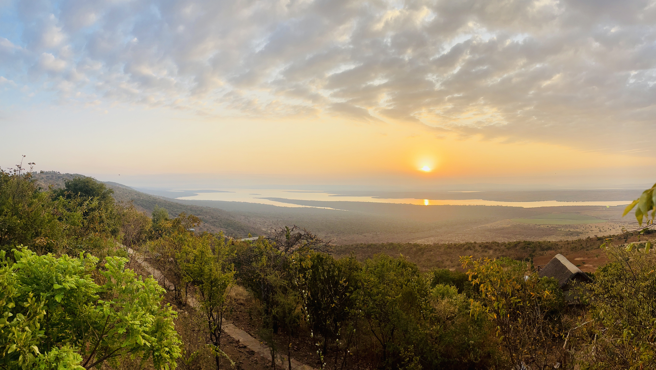 Seenlandschaft im Akagera Nationalpark während einer Ruanda Safari